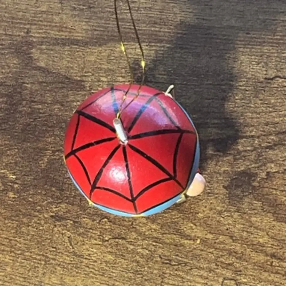 Vintage Avon Gallery Orginals Wooden Christmas Ornament Santa Hot Air Balloon